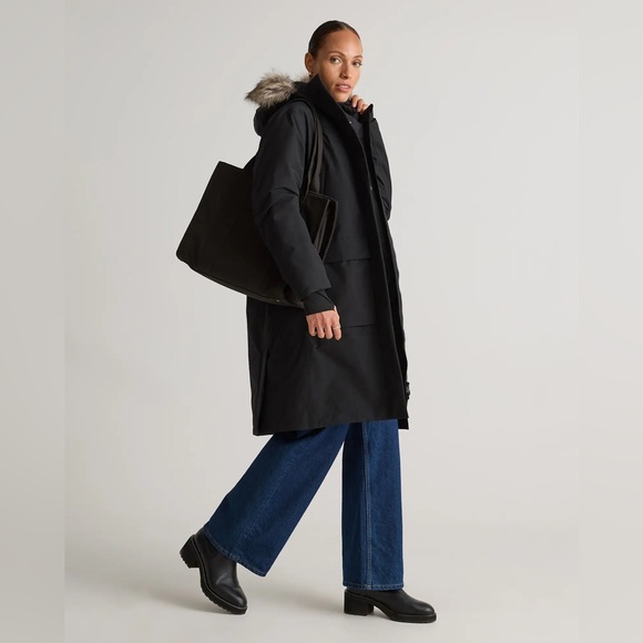 Quince Responsible Down Hooded Long Parka Size Medium - Picture 8 of 16